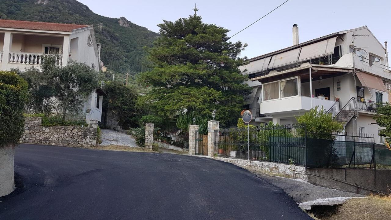 Olga'S Cozy Nest , Apartment In Ano Korakiana. Luaran gambar